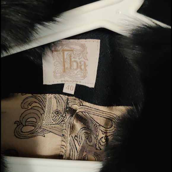 Black fall/spring coat - Picture 2 of 6